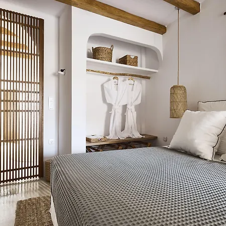 Syroc Maison Эрмуполис