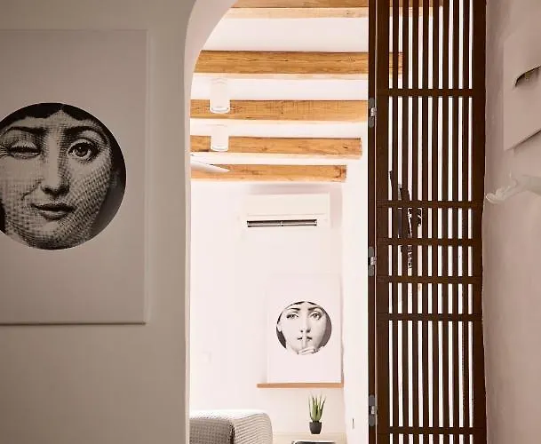 アパートホテル Syroc Maison 4*