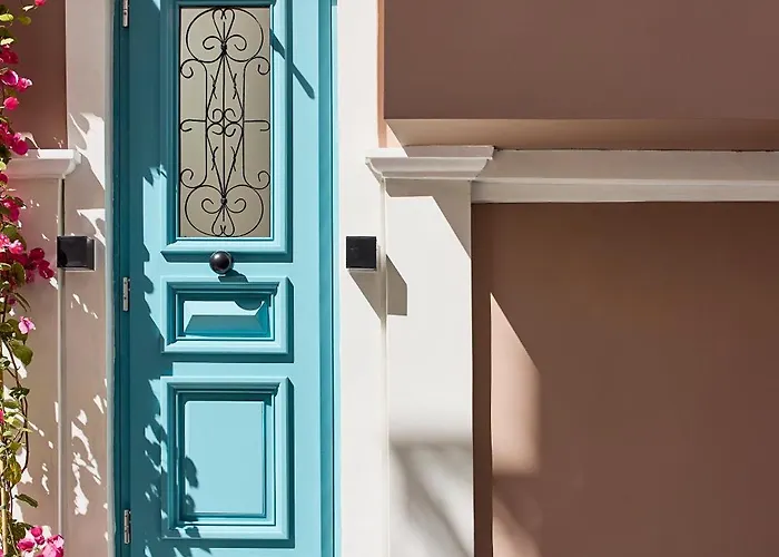 Syroc Maison アパートホテル 4*