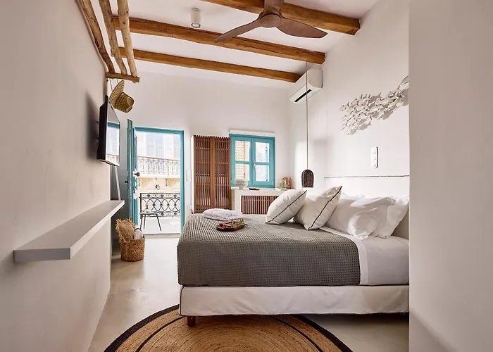 アパートホテル Syroc Maison