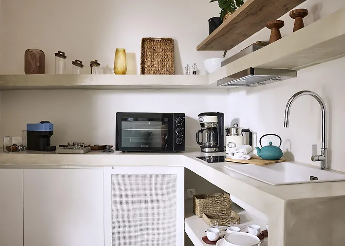 Syroc Maison アパートホテル